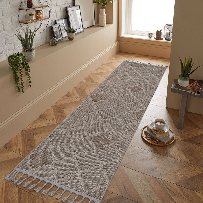 Collection Trellis Indoor/Outdoor Area Rug, Runner 2'2" x 8', Cream