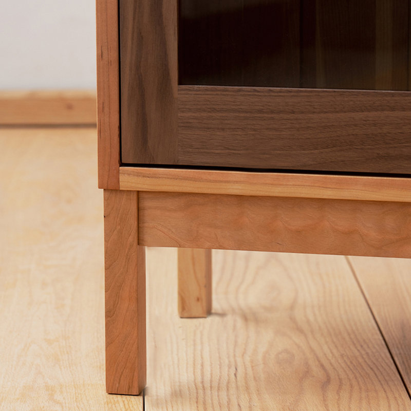 American style closed multilayer bookcase