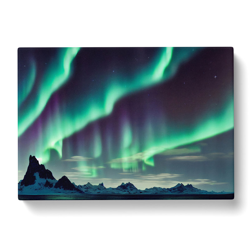 Wondrous Northern Lights - Wrapped Canvas, 35cm H x 50cm W