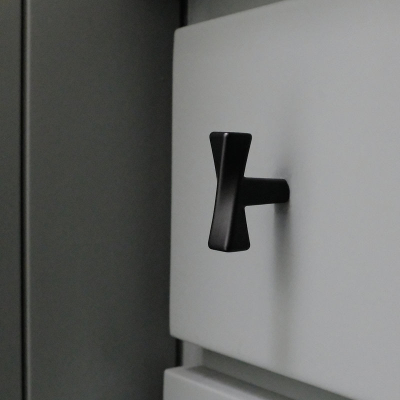 Twist Bar Knob, Matte Black