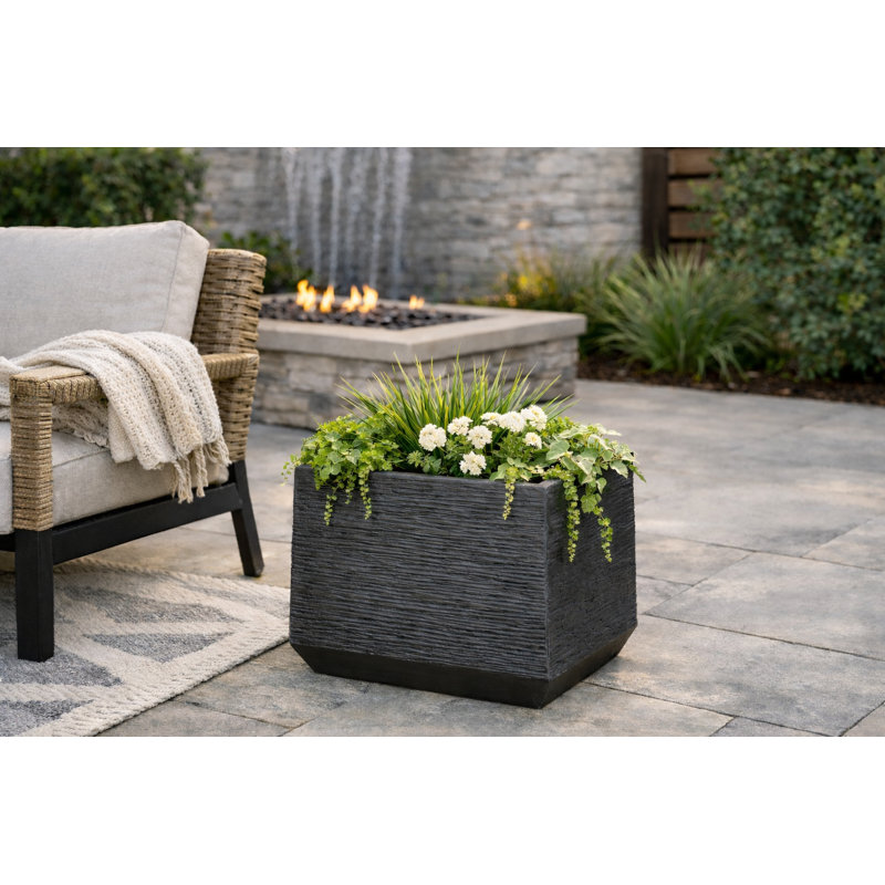 17 in. Lightweight Metropolitan Square - Charcoal, 15" H x 17" W x 17" D, Gray