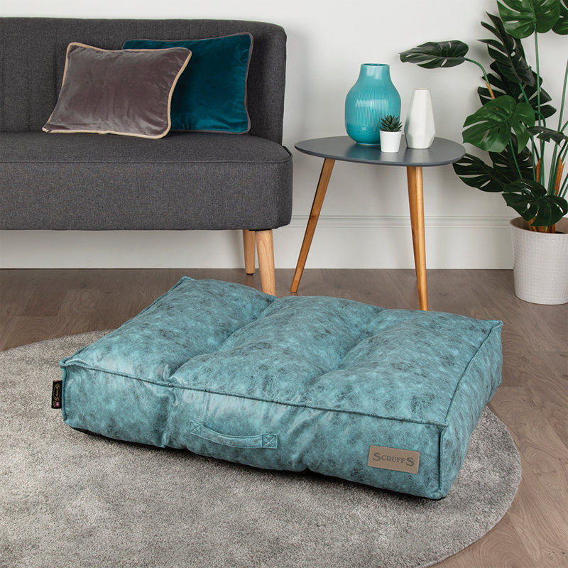 Knightsbridge 100% Polyester Pet Bed, 18cm H x 70cm W x 110cm D, Turquoise