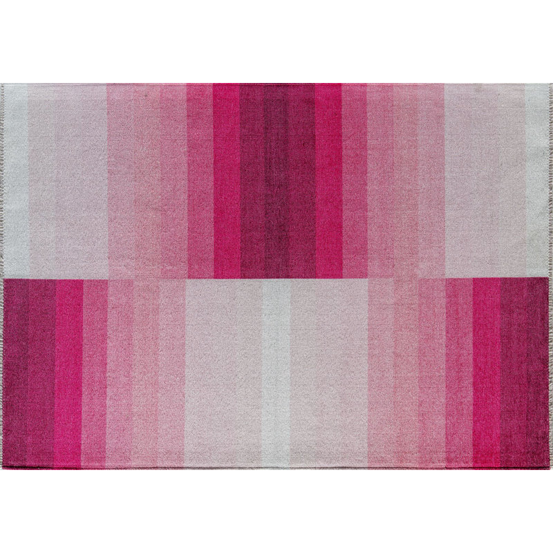 Tapis rose Maisie, Rectangle 7 pi 10 po x 10 pi 10 po