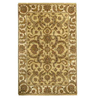 Hand Knotted Wool Oriental Area Rug in Gold And Ivory