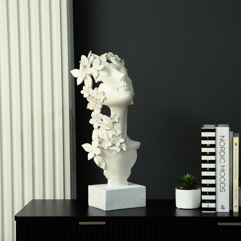 Lundell Lady Face Polyresin Figurine & Sculptures for Living Room Decoration, Home Decor Accent Piece, Cream/Gold