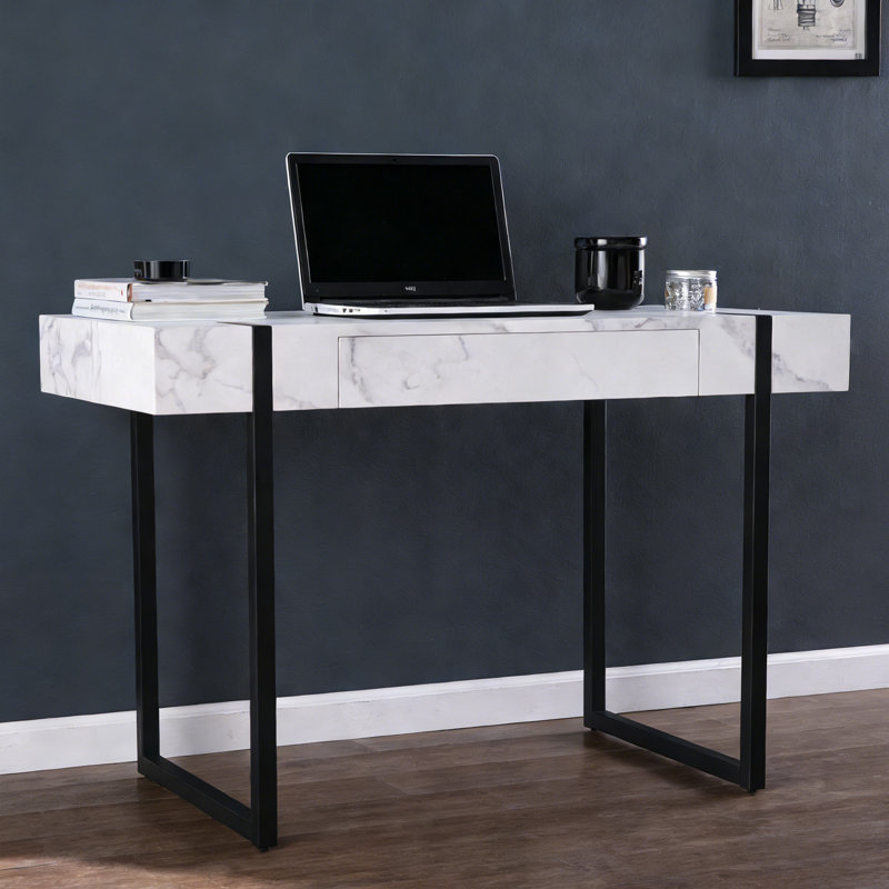 Bureau Rangley