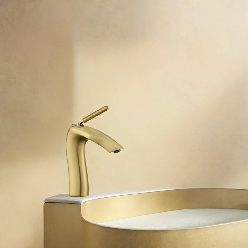 Robinet de lavabo à poignée simple, Doré