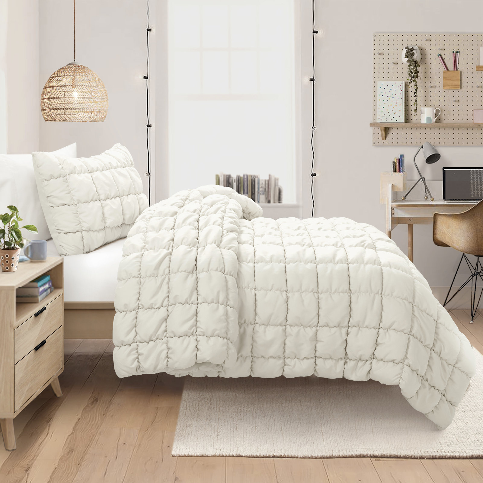 Lush Decor Puff Comforter Set, White, Twin XL Comforter + 1 Standard Sham