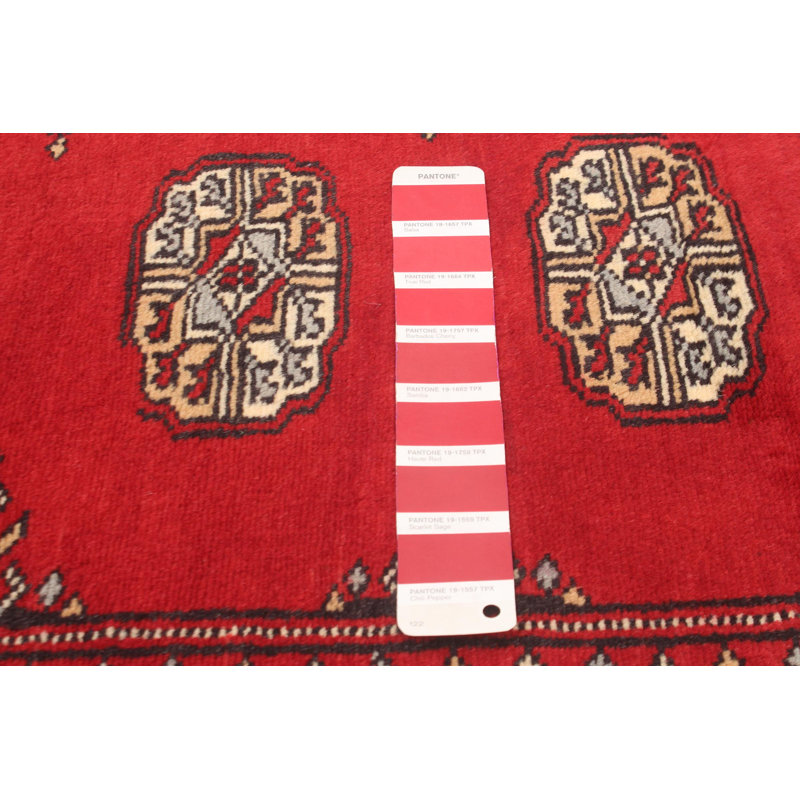 Tapis rouge Maleaha Peshawar Bokhara 2 pi 7 po x 4 pi 2 po