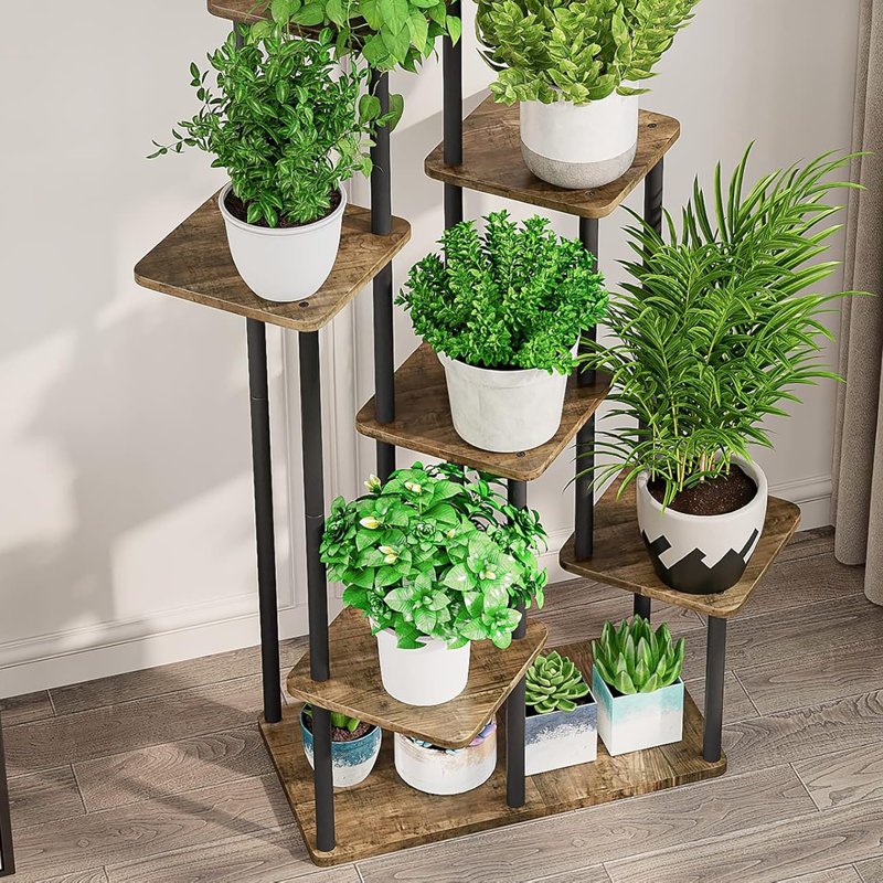 Porte-fleurs en métal à 7 niveaux, un support robuste et élégant pour plusieurs plantes à l'intérieur et à l'extérieur