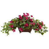 Plante de fleur artificielle en pot à fleurs