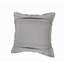 Coussin décoratif gris clair à rayures texturées-1759880601