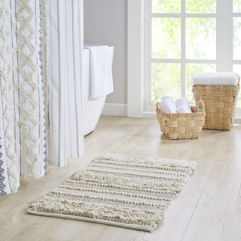 Natural Shaggy Striped Hand-Woven Bathroom Rug 20" x 32"