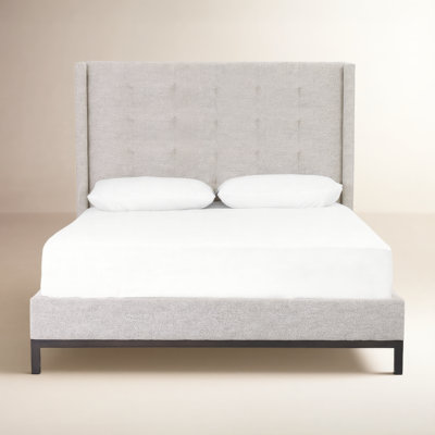 Sylvera Queen Tufted Upholstered Platform Bed