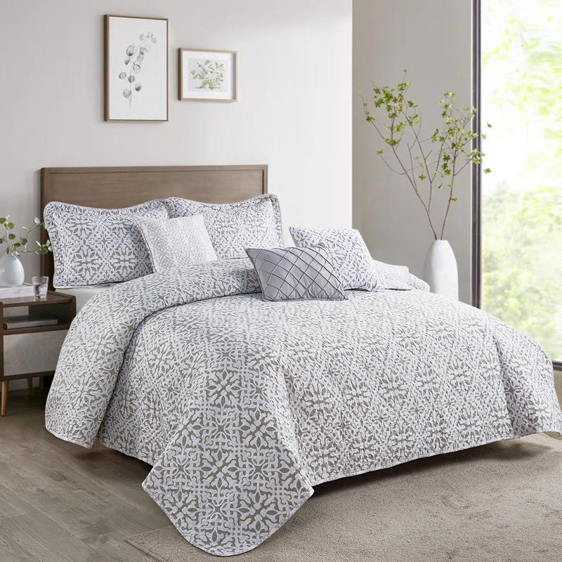 6 Piece Bellamy Printed Microfiber Quilt Set, Queen Quilt + 5 Additional Pieces