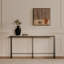 Vase Lyra en terre cuite noire