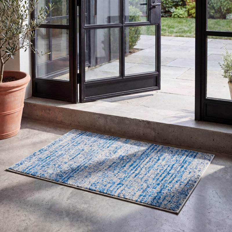 Riebe Abstract Gray Area Rug, Rectangle 2'6" x 4'