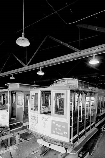 « cable voiture maintenance bay », reproduction de photo, H 66 po x l 44 po