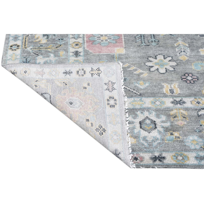 Wool Oriental Area Rug in Light Grey, Rectangle 5' x 8'