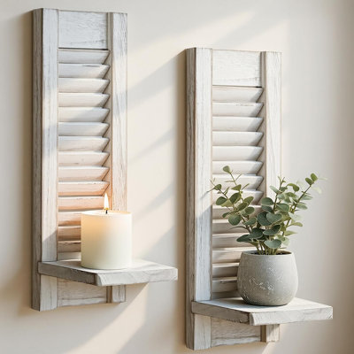 Ensemble de 2 bougeoirs muraux de style champêtre, décor de volets en bois blanc