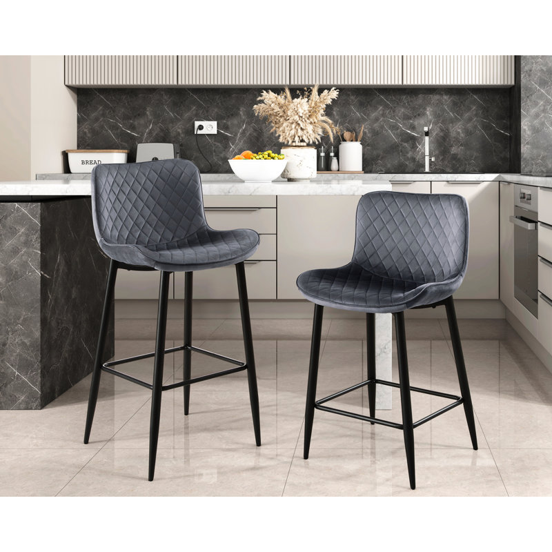 Chaises de pub modernes avec revêtement en velours gris foncé, pieds en métal, siège d'une hauteur de 29 pouces, support de poids de 250 lb, capacité