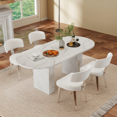Ensemble de table de salle à manger ovale 62,9 po Modern Luxury pour 4 à 6 personnes avec chaises en cuir synthétique