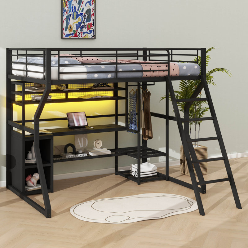 Lit mezzanine pleine grandeur inspiré du jeu avec espace de travail intégré, garde-robe ouvert, éclairage à DEL et options de rangement variées