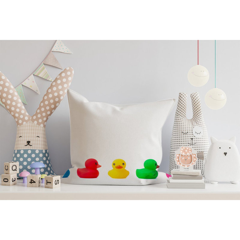 Laurelglen Square Cushion