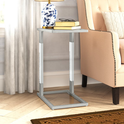 Table de bout en verre