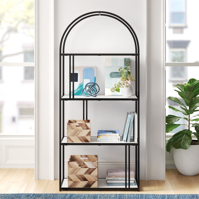 Bibliothèque géométrique en acier H 68 "x l 30" Helfer, Faux marbre blanc
