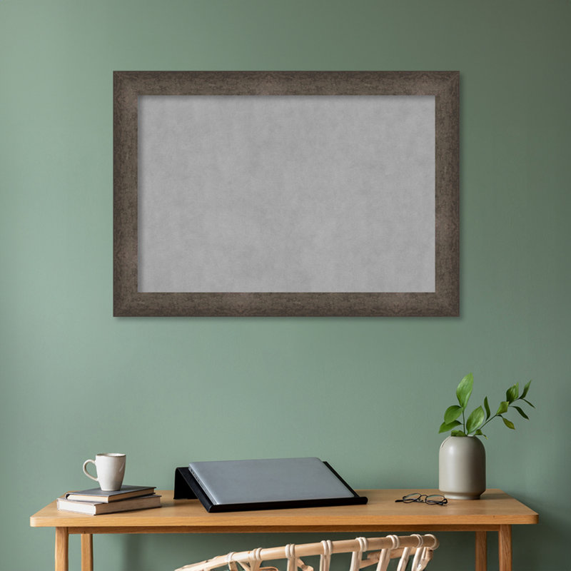 Tableau magnétique encadré bronze tacheté clair, H 29 po x l 41 po