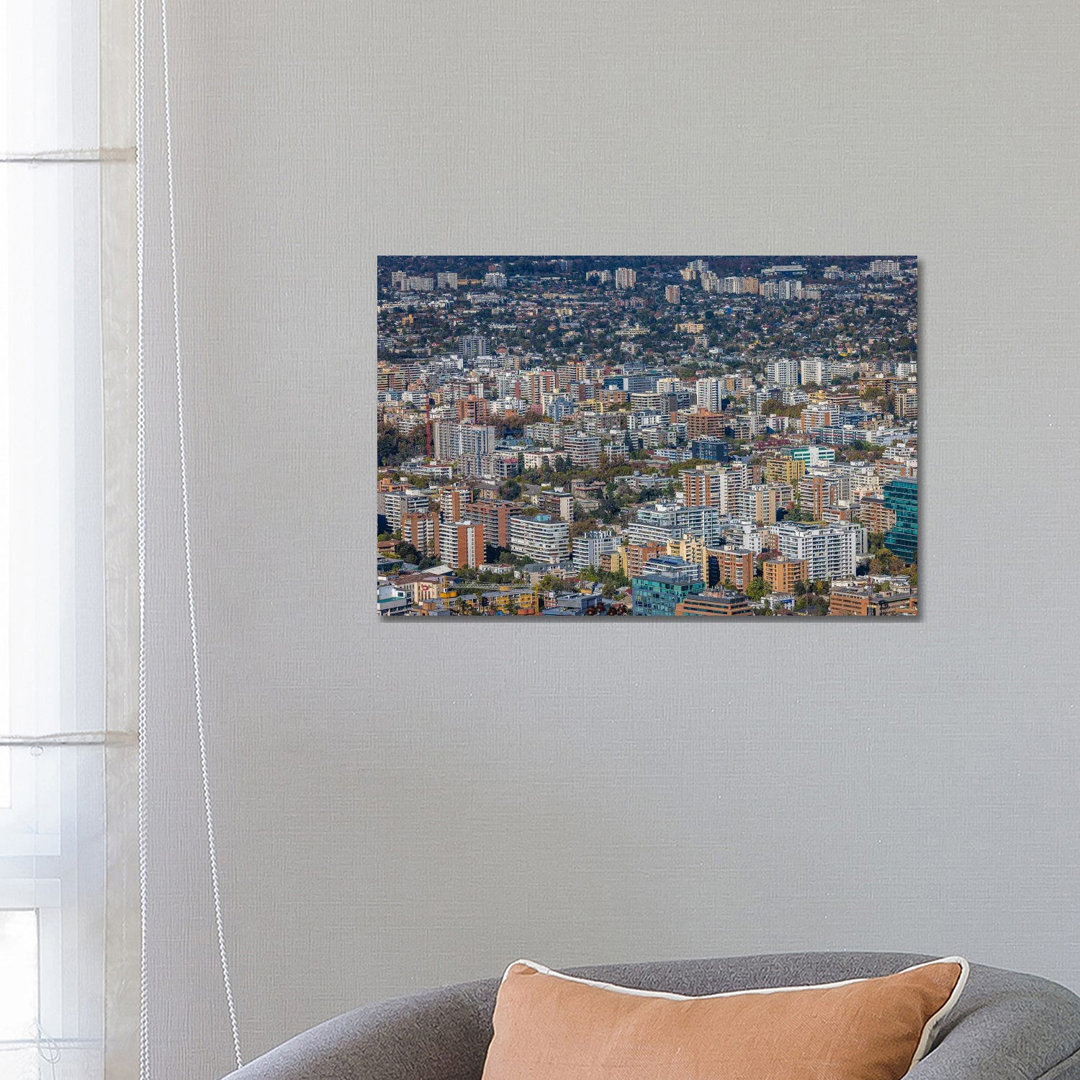 Santiago Apartment Skyline von Alex G Perez - Galerie-verpackte Leinwand Giclée auf Leinwand