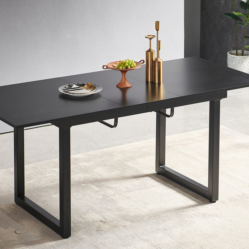 table de salle à manger extensible avec pieds en métal de couleur noire, table de cuisine moderne peu encombrante