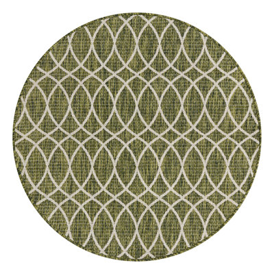 Geometric Indoor/Outdoor Area Rug in Green