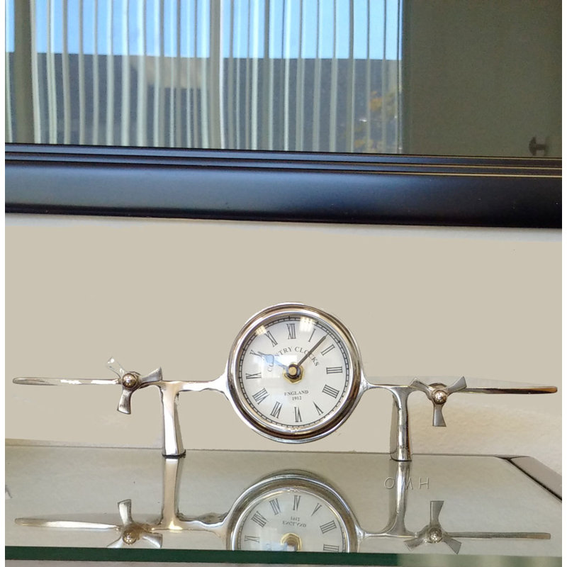 Horloge de table d’avion