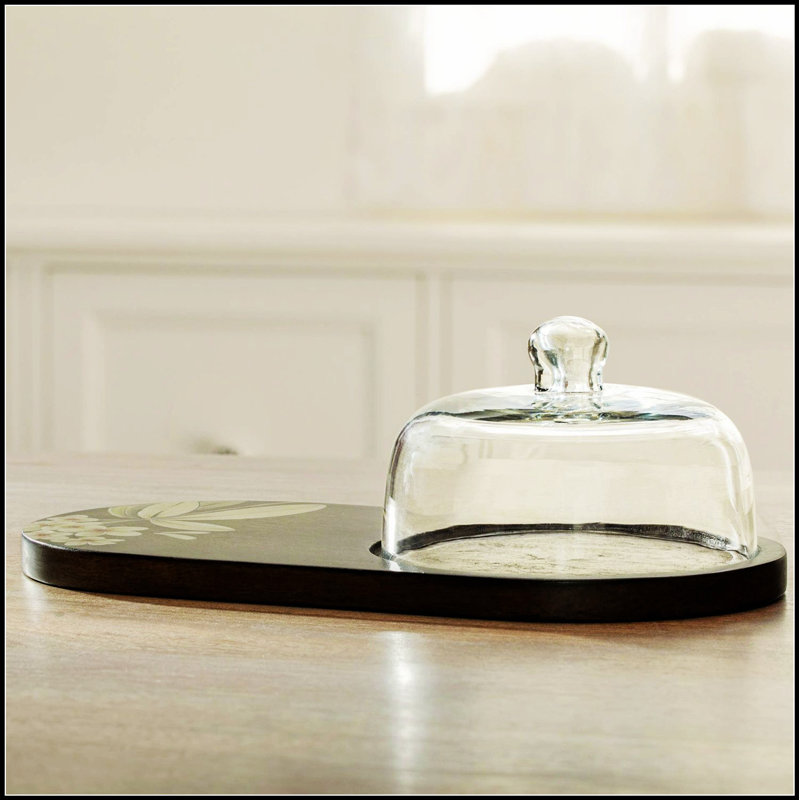 Plateau de service ovale en bois avec cloche en verre Gracie Oaks Shoshoni