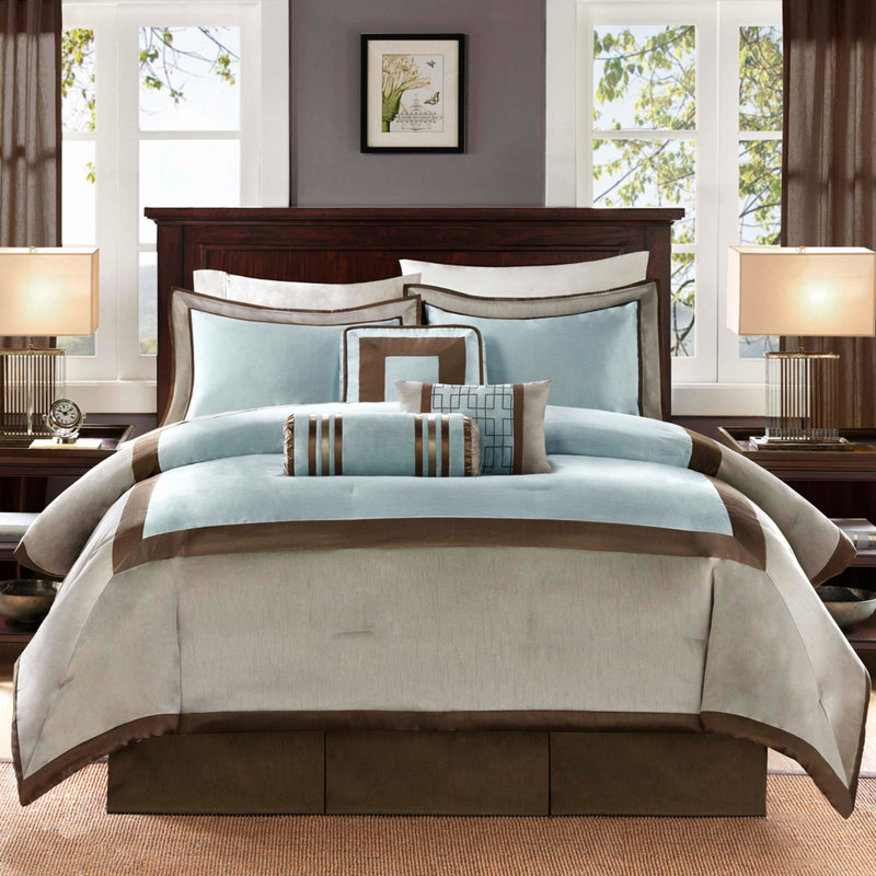 Literie 7 pièces pour très grand lit, édredon de couleur neutre, collection Hotel transitionnelle, taies décoratives, carrés et coussins décoratifs, style, détails complexes
