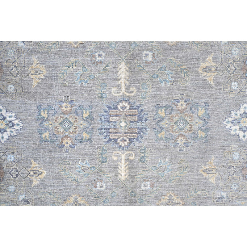 Tapis unique en argent 7 pi 10 po x 9 pi 10 po One-of-a-Kind