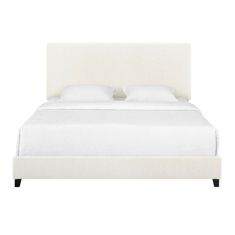 Élégant lit plateforme tapissier avec plusieurs options de tête de lit, idéal pour transformer n'importe quelle chambre en une luxueuse retraite