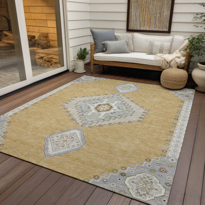Tapis intérieur / extérieur doré Elira , 9 pi x 12 pi