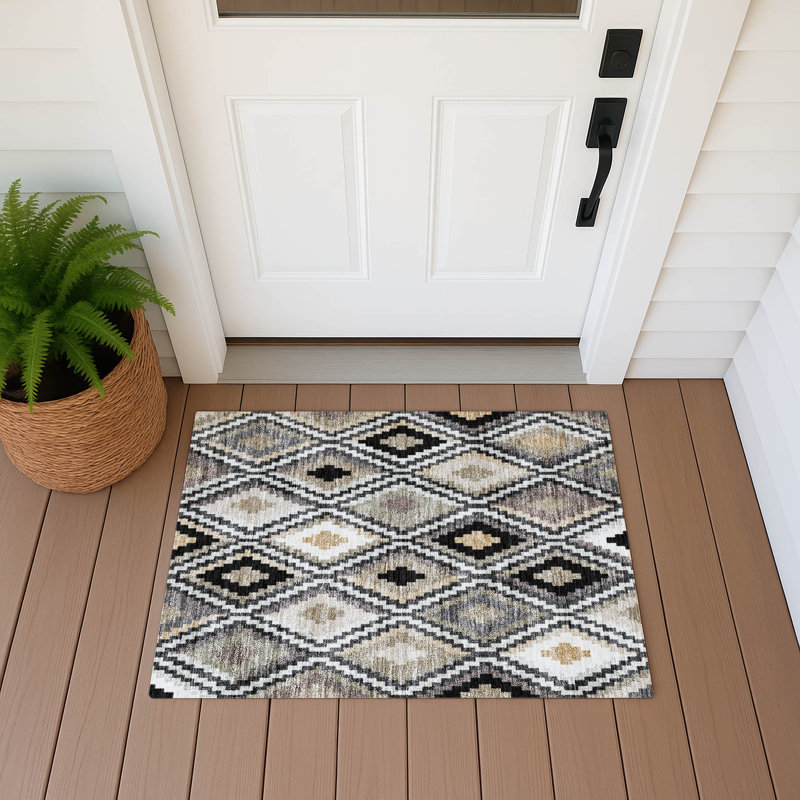 Machine Washable Indoor/Outdoor Aten ACN2331 Diamond Rug, Rectangle 1'8" x 2'6"