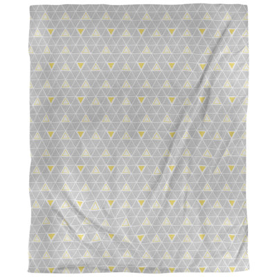 Tissu triangulaires décoratifs à la main