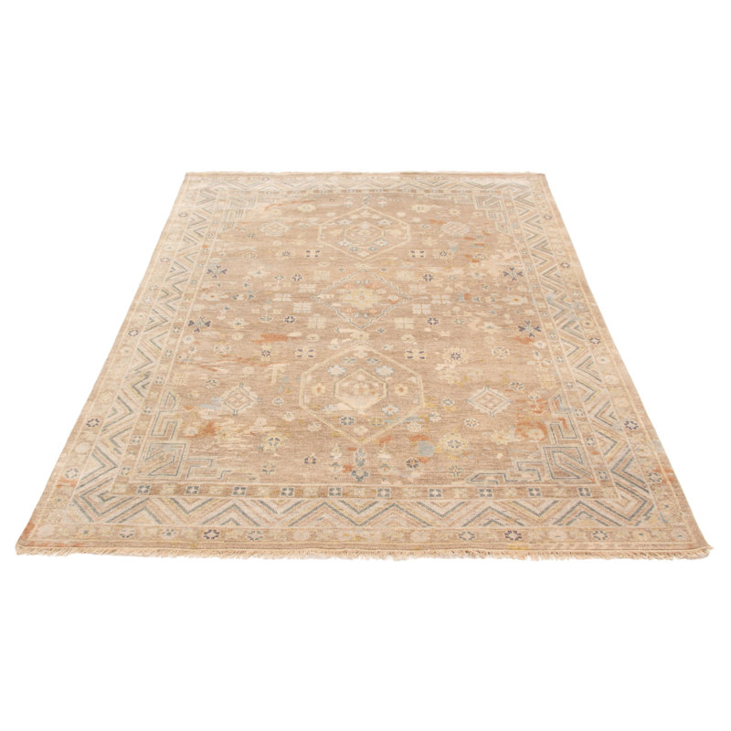 Tapis taupe en laine noué à la main 7 pi 9 po x 10 pi 0 po Jules Serapi