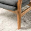 Fauteuil à boutons Mid-Century - gris, attrayant fauteuil club moderne en bois gris avec coussin décoratif-376669065-376669070