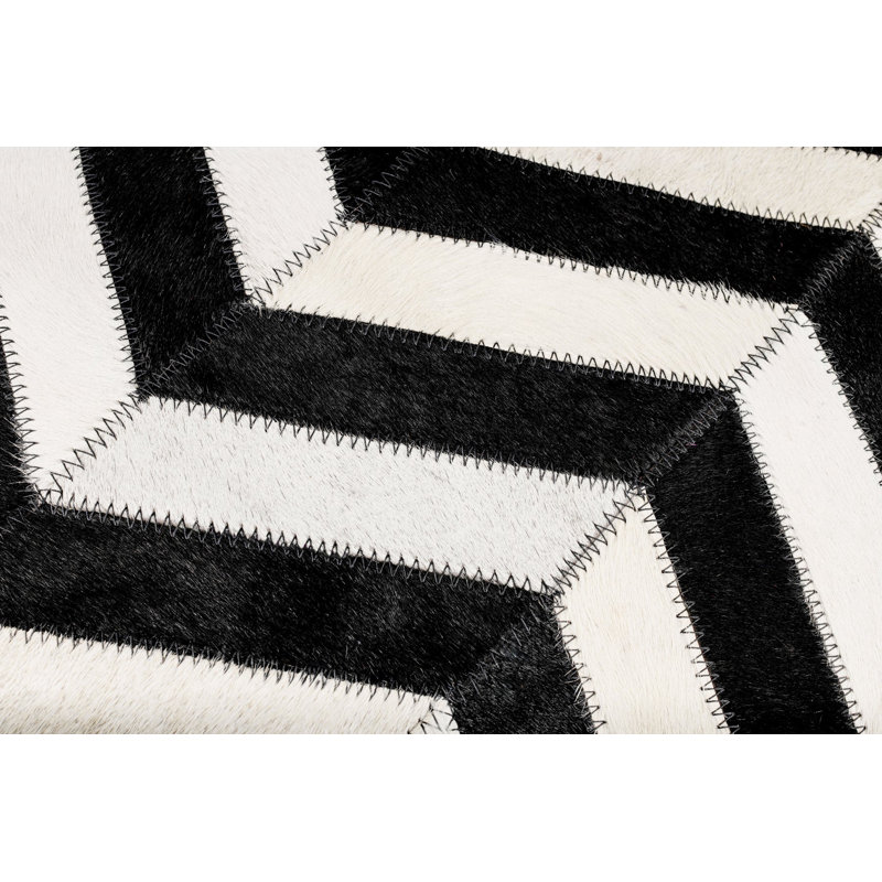 Lumbar Indoor/Outdoor Pillow Cover & Insert