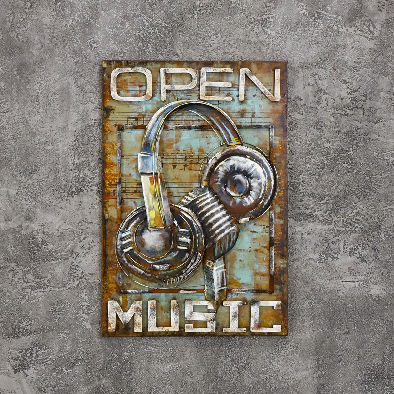 Traditional Wall Decor on Metal