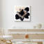 "Bold" noir et beige abstrait floral sur fond blanc - impression sur toile encadrée-480928990-480928986