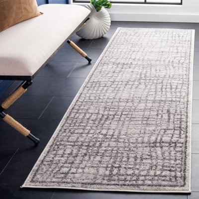 Bethlyn Geometric Ivory/Silver Area Rug