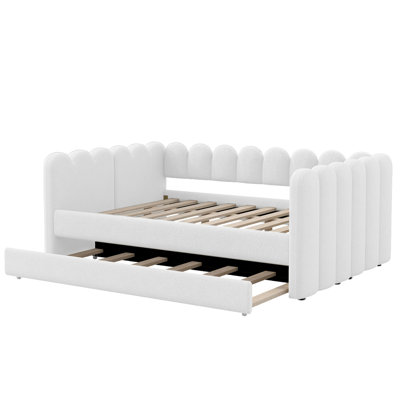 Modern Farmhouse Queen Size Daybed with Trundle