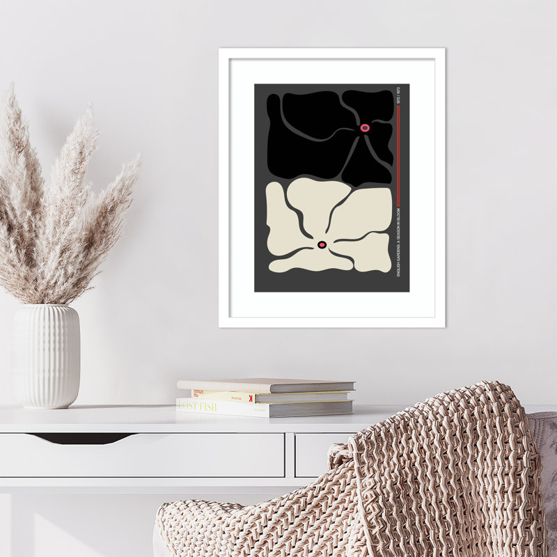 Deux par deux fleurs grises, impression sur papier par Frances Collett, H 21 po x l 17 po x P 1 po, Blanc